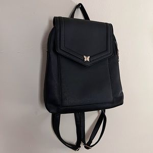 Vegan Leather Backpack - So Spacious!!